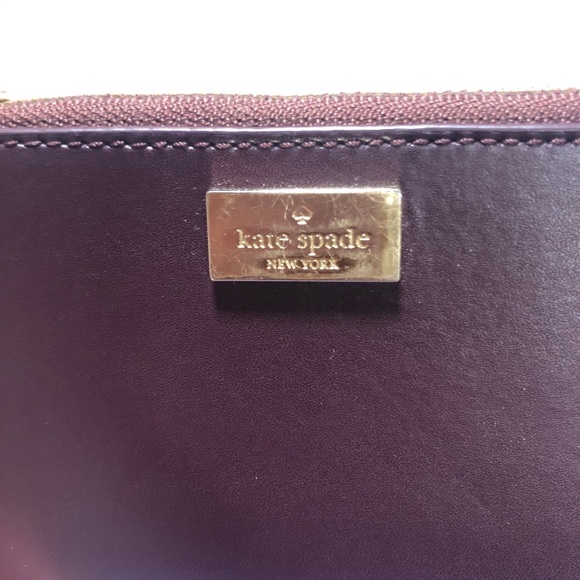 📦 3/$25 Kate Spade Keychain Wallet - Picture 8 of 10